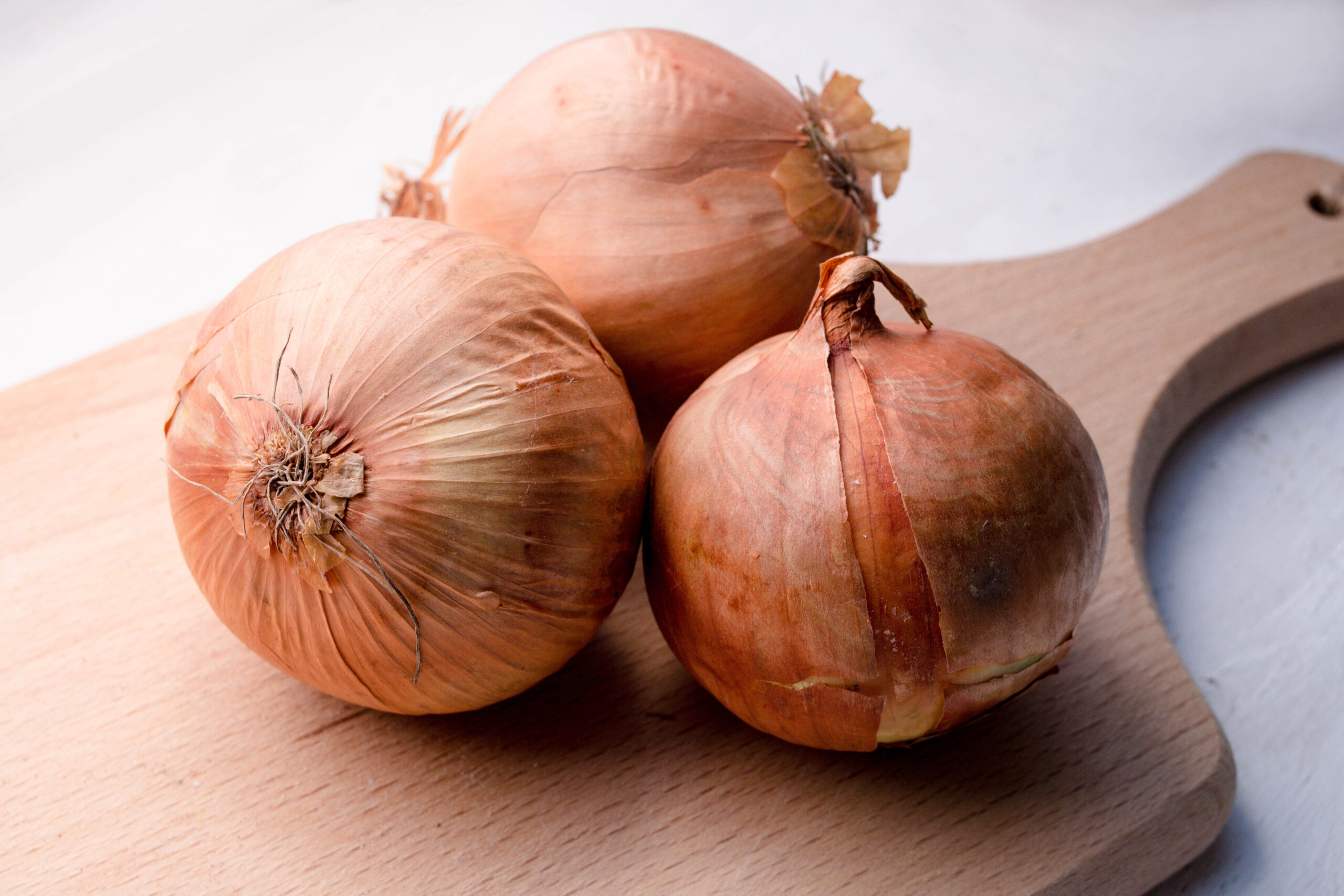 Tips for storing onions for a longer time