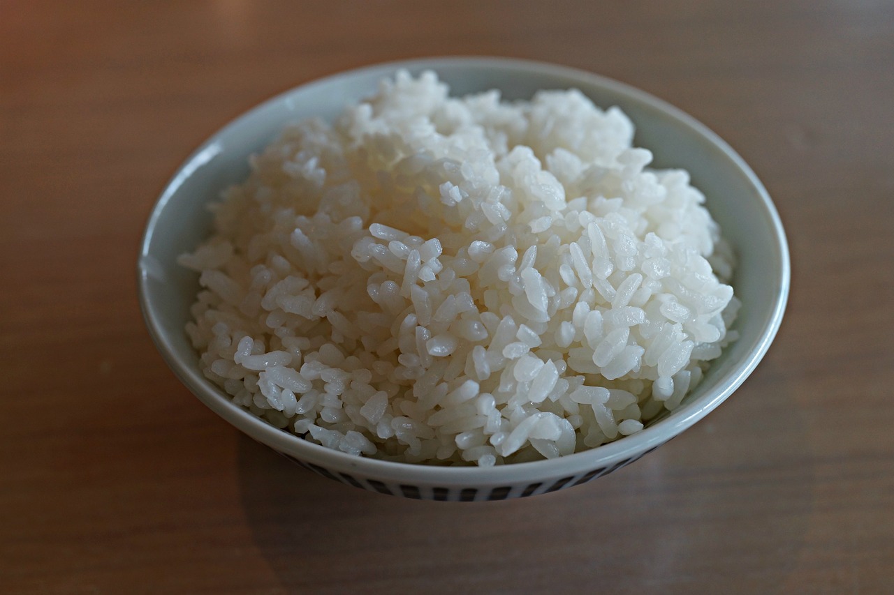 Factors affect how many cups of water to rice